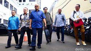 Tim Hukum Hasto Mengadu ke Komnas HAM terkait Penyitaan Ponsel