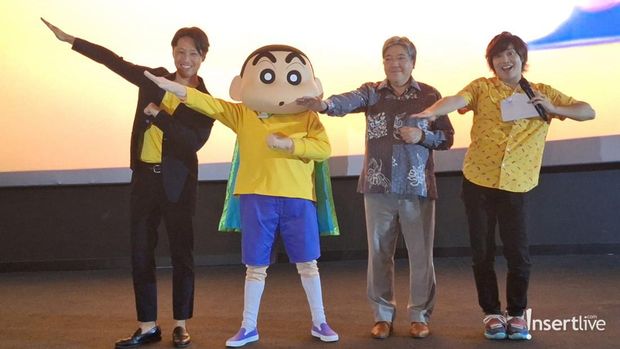 Crayon Shinchan the Movie: Battle of Supernatural Powers ~Flying Sushi~