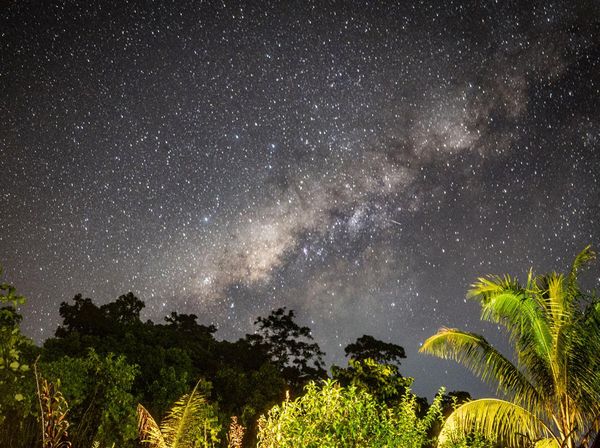 Keindahan Gugusan Bima Sakti di Langit Kampung Wisata Adat Malasigi