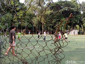 Wajah Muram Taman Persib Bandung yang Butuh Sentuhan Wajah Muram Taman Persib Bandung yang Butuh Sentuhan