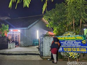 Duka Keluarga Pelajar Bandung yang Tewas Tenggelam di Pangandaran