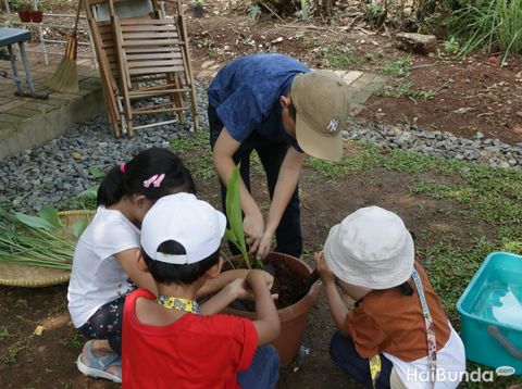 Kumara Holiday Program