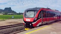 Menjajal Kereta Pertama di Sulawesi