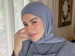 Peringatan Keras Olla Ramlan untuk Vadel Badjideh Jika Anaknya Disentuh Peringatan Keras Olla Ramlan untuk Vadel Badjideh Jika Anaknya Disentuh