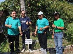 DLH Blora Tanam Ribuan Pohon di Sepanjang Jalan Sumber-Temulus