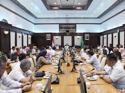 DPMPTSP Se-Jabar Teken Pakta Integritas Dukung Usaha Supermikro