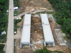 Proyek Jalan Bebas Hambatan ke KIPP IKN Dikebut Rampung Tahun Ini Proyek Jalan Bebas Hambatan ke KIPP IKN Dikebut Rampung Tahun Ini