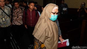 Reyna Usman Hadapi Dakwaan Kasus Korupsi Kemnaker