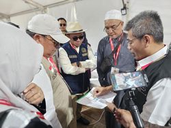 Saat Timwas Soroti Kapasitas Tenda Arafah-Kecilnya Kasur Buat Jemaah RI