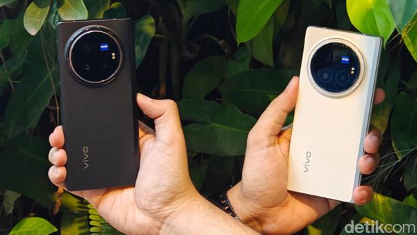Unboxing Vivo X Fold 3 Pro, HP Layar Lipat Tipis  Harga Rp 27 Juta