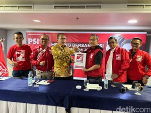 Danny Cari Dukungan ke PSI Maju Pilgub Sulsel, Sempat Hubungi Anak Jokowi Danny Cari Dukungan ke PSI Maju Pilgub Sulsel, Sempat Hubungi Anak Jokowi