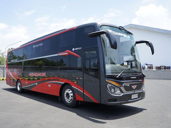 Penampakan Bus Sultan Juragan 99 Rute Malang-Surabaya-Bogor