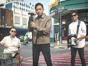 Caffeine Punya Nuansa Baru dalam Setangkai Bunga Caffeine Punya Nuansa Baru dalam Setangkai Bunga