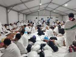 Jemaah Haji Mulai Tiba di Arafah untuk Jalani Wukuf