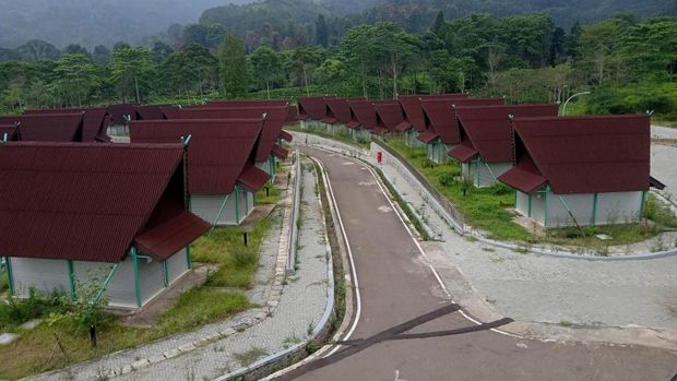 Lapak untuk PKL di rest area Gunung Mas Puncak. (Dok. istimewa)