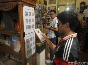 Begandring Soerabaia Luncurkan Pusat Data Bung Karno Begandring Soerabaia Luncurkan Pusat Data Bung Karno