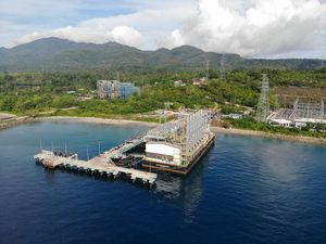 Wow! Pembangkit Apung Ini Pasok Setengah Kebutuhan Listrik Ambon