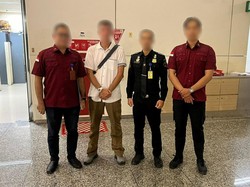 Dua Bule Nekat Jadi Instruktur Diving Ilegal di Bali