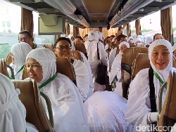 400 Jemaah Haji Maktour Kumandangkan Talbiyah Sepanjang Menuju Arafah