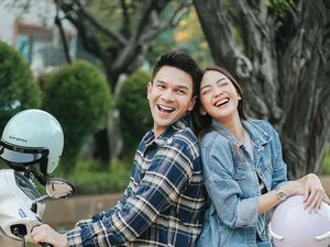 Benny Simanjuntak: Pertunangan Ijonk dan Ririn Dwi Ariyanti Gosip Benny Simanjuntak: Pertunangan Ijonk dan Ririn Dwi Ariyanti Gosip