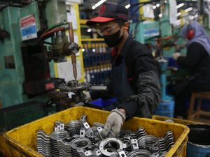 Melihat Pembuatan Sparepart di Pabrik CPL Tangerang