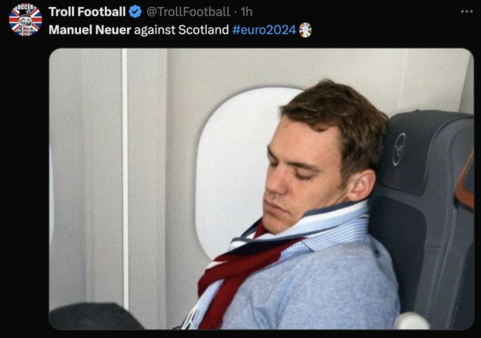 Meme Manuel Neuer gabut lawan Skotlandia.