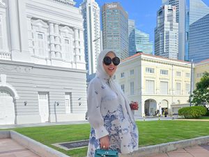 Pose Bumil Syahrini Jelang Melahirkan, Cantik Banget! Pose Bumil Syahrini Jelang Melahirkan, Cantik Banget!