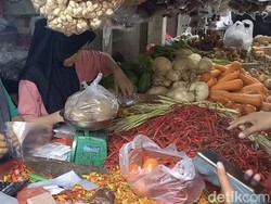 Harga Cabai Rawit di Pasar Bangka Tembus Rp 100 Ribu