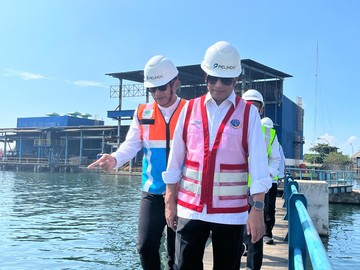 Tinjau Pelabuhan Tanjung Emas, Menhub Sebut Ada Penurunan Daratan 11 Cm