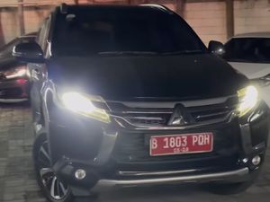 Pajero Pelat Merah Jakarta Dipakai Pemuda di Jogja, Simak Aturannya Pajero Pelat Merah Jakarta Dipakai Pemuda di Jogja, Simak Aturannya