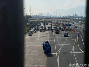 Volume Lalu Lintas di Bandung Raya Meningkat H-1 Idul Adha Volume Lalu Lintas di Bandung Raya Meningkat H-1 Idul Adha