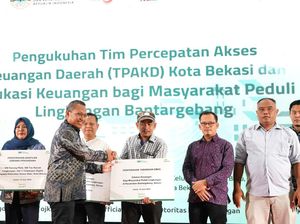 Pegadaian Ajak Masyarakat Bantar Gebang Memilah Sampah Menabung Emas