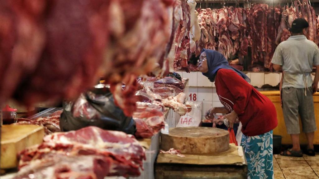 Penjualan Daging Sapi Meningkat Jelang Idul Adha Penjualan Daging Sapi Meningkat Jelang Idul Adha