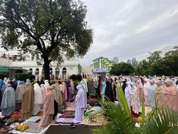 Suasana Salat Idul Adha di Masjid Agung Al-Azhar Jaksel