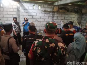 Mayat Bayi Terbungkus Jas Hujan di Sragen, Polisi Turun Tangan Mayat Bayi Terbungkus Jas Hujan di Sragen, Polisi Turun Tangan