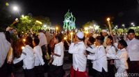 Takbiran Keliling Sambut Idul Adha di Surabaya