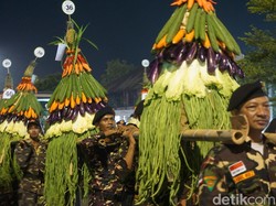 Ada Tambahan 90 Gunungan di Arak-arakan Tumpeng Songo Demak, Ini Maknanya