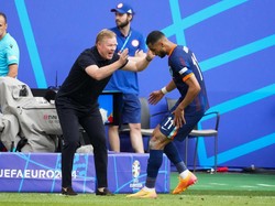 Koeman: Belanda Harusnya Bisa Ungguli Polandia 4-1