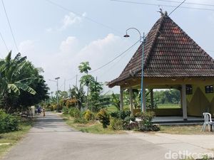 Kisah Dukuh Terpencil di Tuban yang Lebih Mudah Diakses Lewat Bojonegoro
