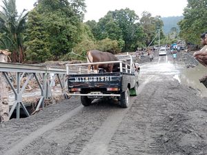 BPJN Rekayasa Hulu Sungai Kawanua, Lalin Sempat Lumpuh Sepekan Kembali Normal BPJN Rekayasa Hulu Sungai Kawanua, Lalin Sempat Lumpuh Sepekan Kembali Normal