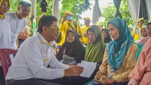 Momen Bacalon Walikota Tangerang Sachrudin Gelar Bakti Sosial