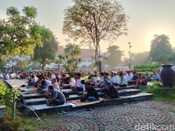 Jadwal Salat Fardu Sabtu 14 September 2024 untuk Wilayah Jawa Timur