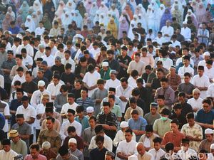 Jam Berapa Sholat Idul Adha 2025? Cek Waktu, Niat, dan Tata Caranya Jam Berapa Sholat Idul Adha 2025? Cek Waktu, Niat, dan Tata Caranya