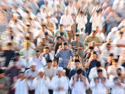 Sholat Idul Fitri 2025 Jam Berapa? Cek Jadwalnya di Sini