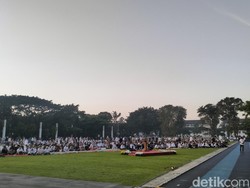 Lapangan Gasibu Dipadati Jemaah Salat Idul Adha