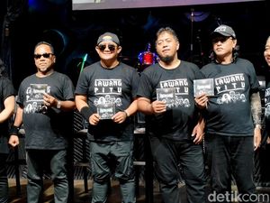 Eks Vokalis Roxx-Edane Gabung Lawang Pitu, Sempat Jual Mahal Saat Ditawari Eks Vokalis Roxx-Edane Gabung Lawang Pitu, Sempat Jual Mahal Saat Ditawari