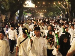 Momen Walkot Pasuruan Pawai Takbir Keliling Bareng Pegawai Pemkot-Warga