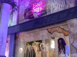 Rasakan Sensasi Kengerian Bangunan Kosong di Rumah Hantu Bali