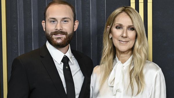 Foto: Momen Langka Celine Dion Tampil di Karpet Merah Bersama Putranya