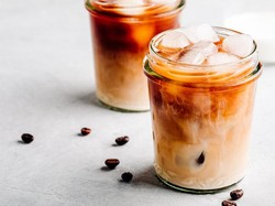 5 Tips Bikin Es Kopi Enak Ramah Diet, BB Bisa Turun!